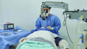 Jornada de cirurgia oftalmológica de pterígio